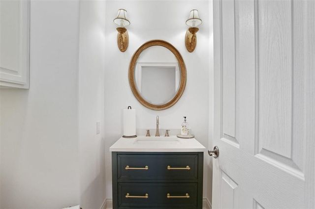 2807 Saint Francis Forest Drive, Lake Charles, LA 70605