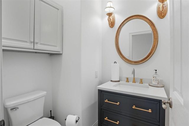 2807 Saint Francis Forest Drive, Lake Charles, LA 70605