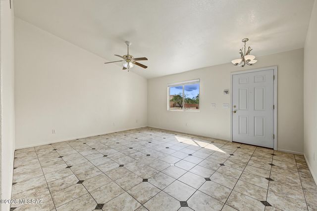 7324 W Timberleaf Drive, Tucson, AZ 85757