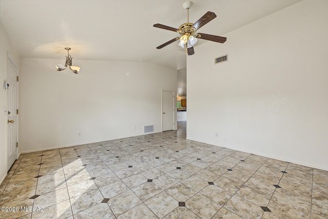 7324 W Timberleaf Drive, Tucson, AZ 85757
