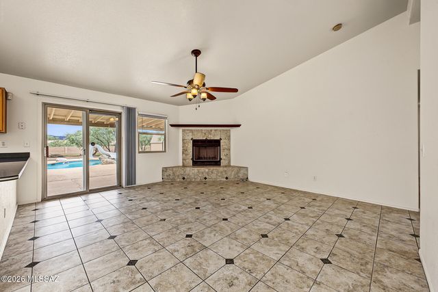 7324 W Timberleaf Drive, Tucson, AZ 85757
