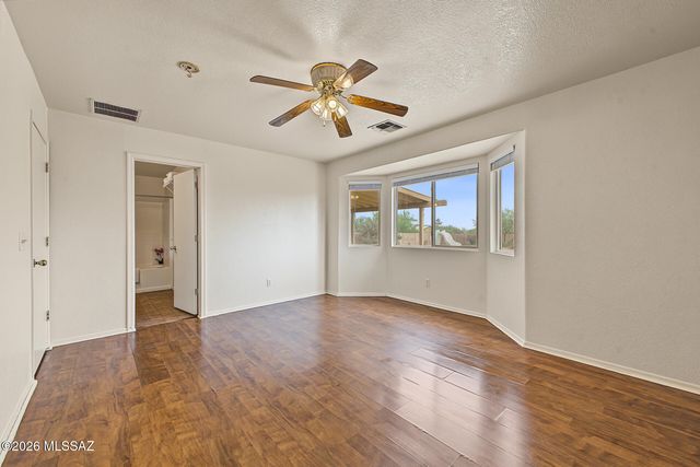7324 W Timberleaf Drive, Tucson, AZ 85757