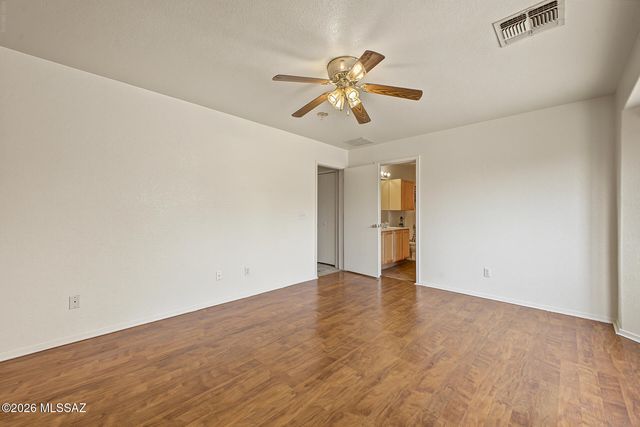 7324 W Timberleaf Drive, Tucson, AZ 85757