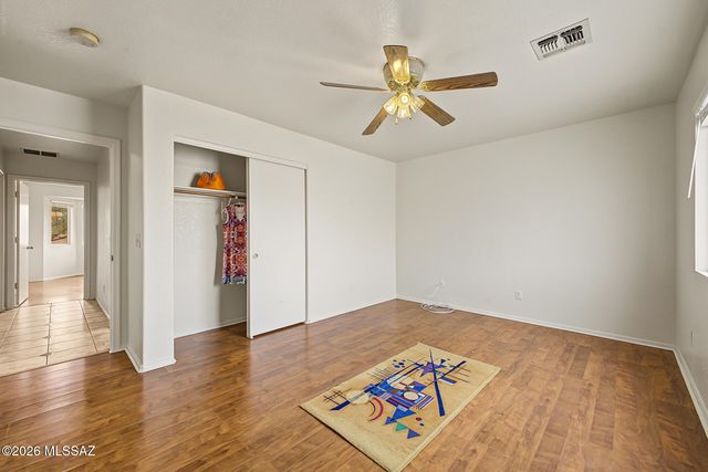 7324 W Timberleaf Drive, Tucson, AZ 85757