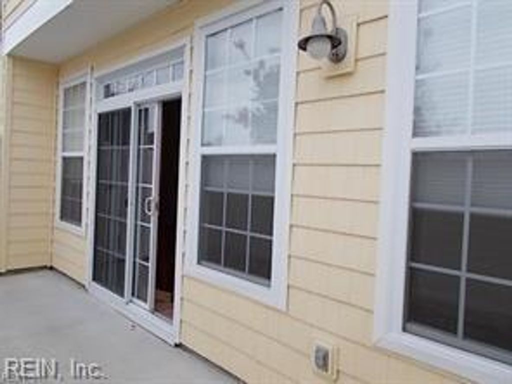 1112 Grace Hill DR, Virginia Beach, VA 23455