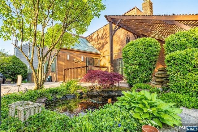 135 Ridge Road, Nutley, NJ 07110