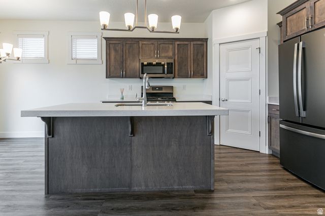 1313 E WEYBURN LN, Holladay, UT 84117