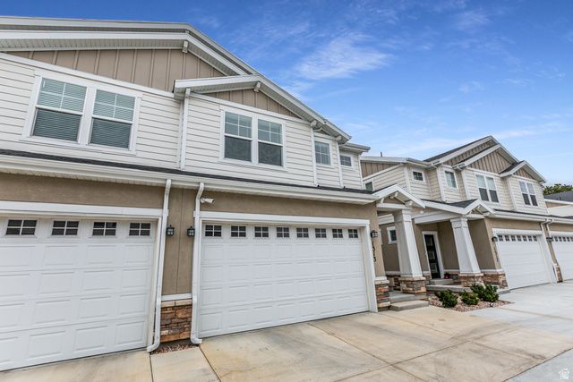 1313 E WEYBURN LN, Holladay, UT 84117