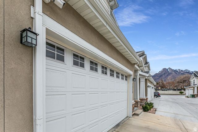 1313 E WEYBURN LN, Holladay, UT 84117