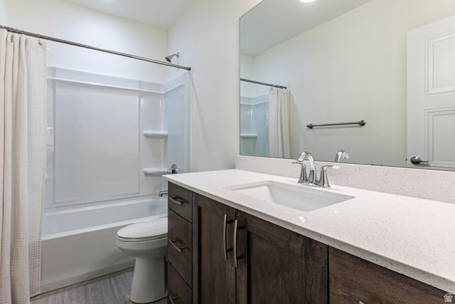 1313 E WEYBURN LN, Holladay, UT 84117