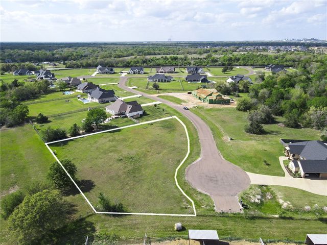 4201 Chukker Lane, College Station, TX 77845
