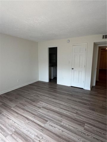 728 HANOVER Lane SE, Marietta, GA 30067