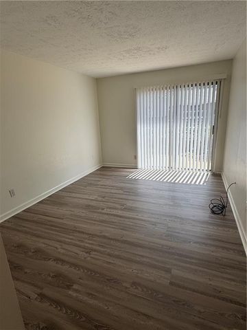 728 HANOVER Lane SE, Marietta, GA 30067