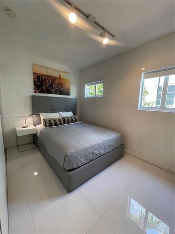 801 15th Street 101, Miami Beach, FL 33139