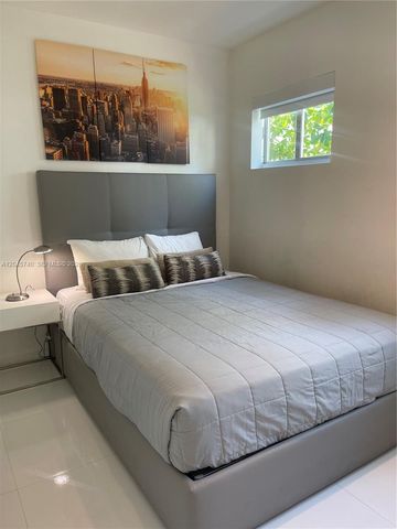 801 15th Street 101, Miami Beach, FL 33139
