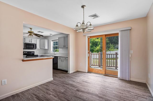 6 Hemlock Lane, Wingdale, NY 12594