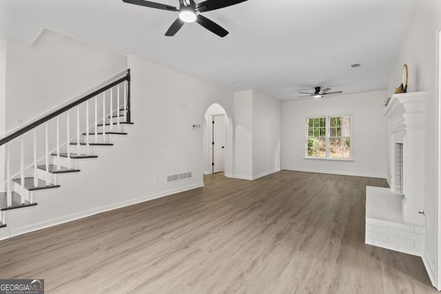 71 Picketts View, Acworth, GA 30101
