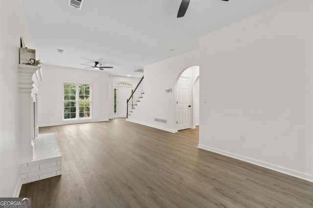 71 Picketts View, Acworth, GA 30101