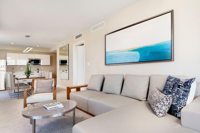 9540 W Bay Harbor Dr 301, Bay Harbor Islands, FL 33154