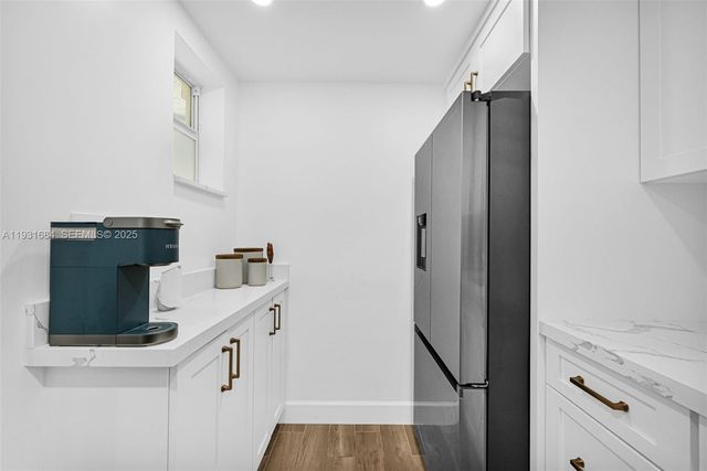 8609 SW 68th Ct 24, Pinecrest, FL 33156