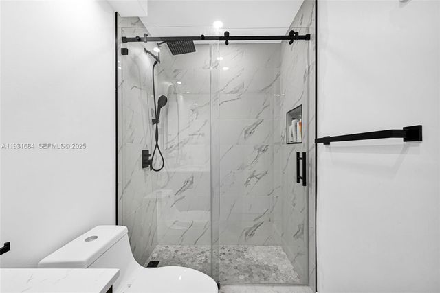 8609 SW 68th Ct 24, Pinecrest, FL 33156