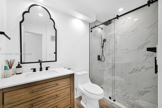 8609 SW 68th Ct 24, Pinecrest, FL 33156