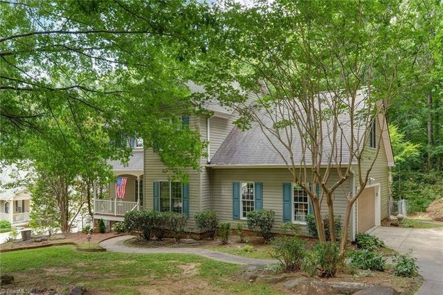 7509 Keating Drive, Oak Ridge, NC 27310