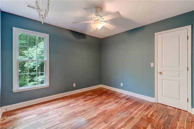 7509 Keating Drive, Oak Ridge, NC 27310