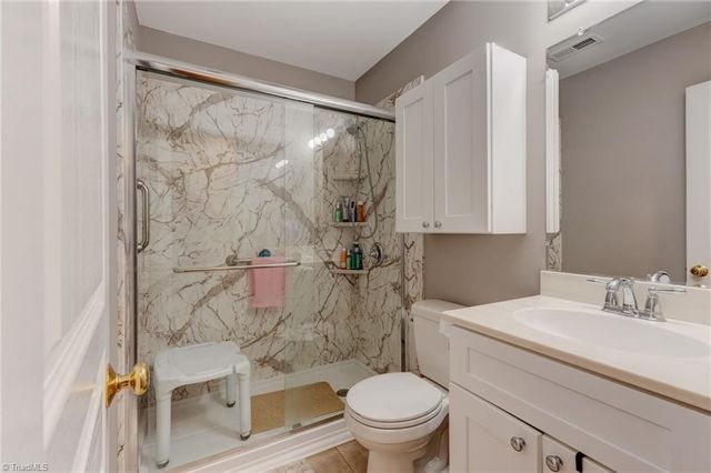 7509 Keating Drive, Oak Ridge, NC 27310