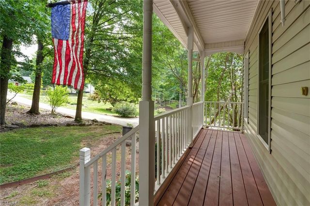 7509 Keating Drive, Oak Ridge, NC 27310