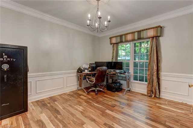 7509 Keating Drive, Oak Ridge, NC 27310