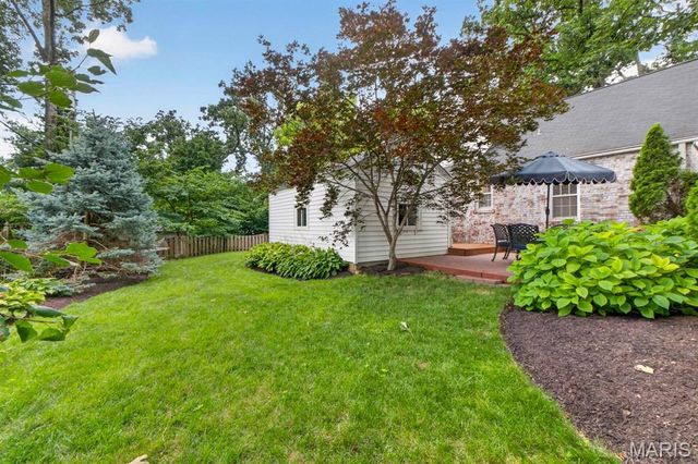 1646 Dearborn Drive, Warson Woods, MO 63122