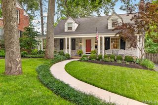 1646 Dearborn Drive, Warson Woods, MO 63122