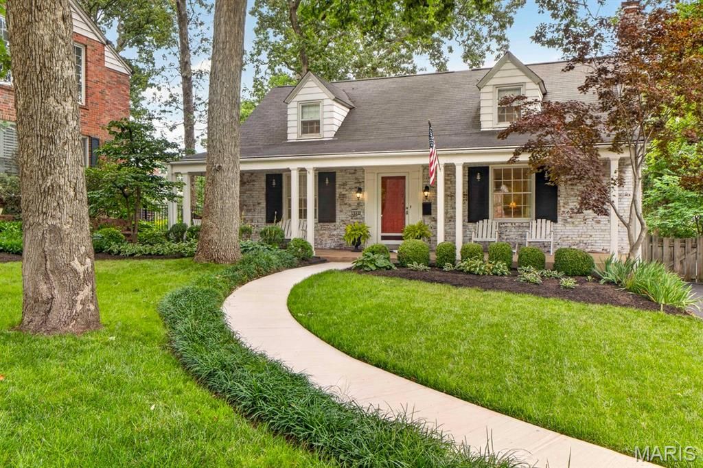 1646 Dearborn Drive, Warson Woods, MO 63122