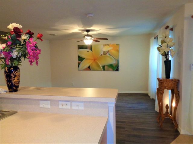 1636 Pointe West Way, Vero Beach, FL 32966