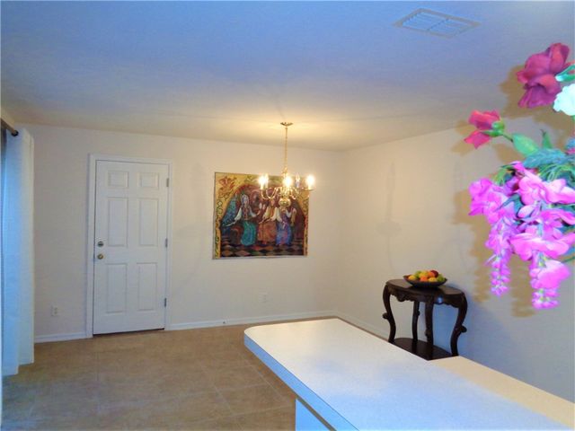 1636 Pointe West Way, Vero Beach, FL 32966