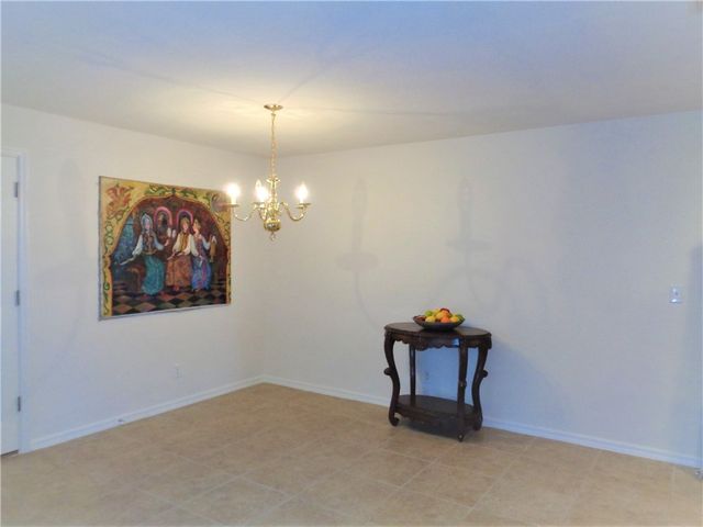 1636 Pointe West Way, Vero Beach, FL 32966