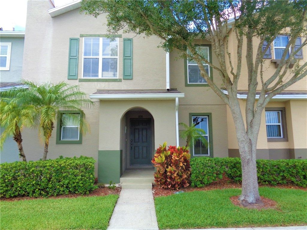 1636 Pointe West Way, Vero Beach, FL 32966