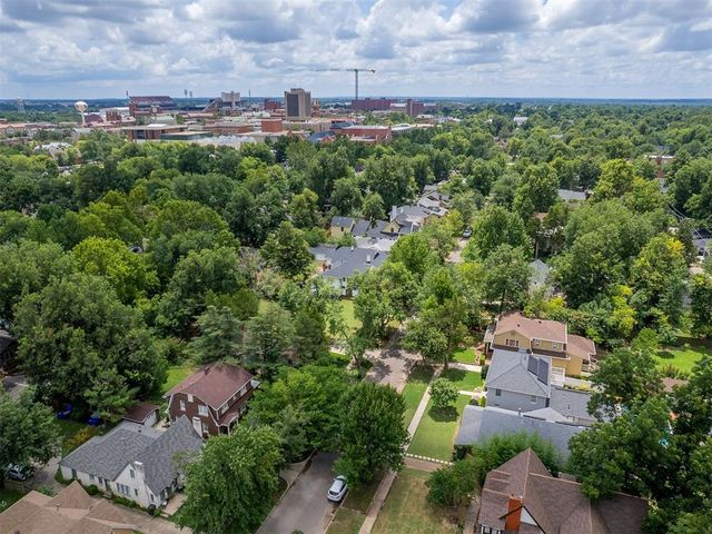 428 Chautauqua Avenue, Norman, OK 73069