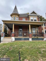 323 S READING AVE, Boyertown, PA 19512