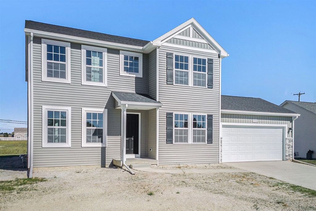 9368 Snow Valley Drive, Alto, MI 49302