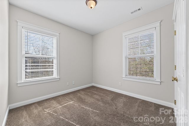 1039 Hunters Run Drive, Tega Cay, SC 29708