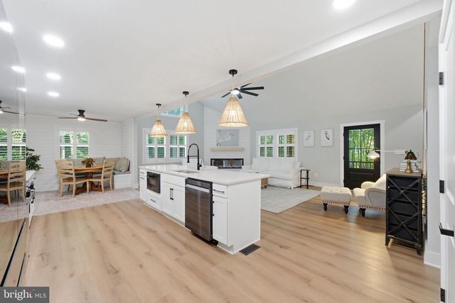2450 SYMPHONY LN, Huntingtown, MD 20639