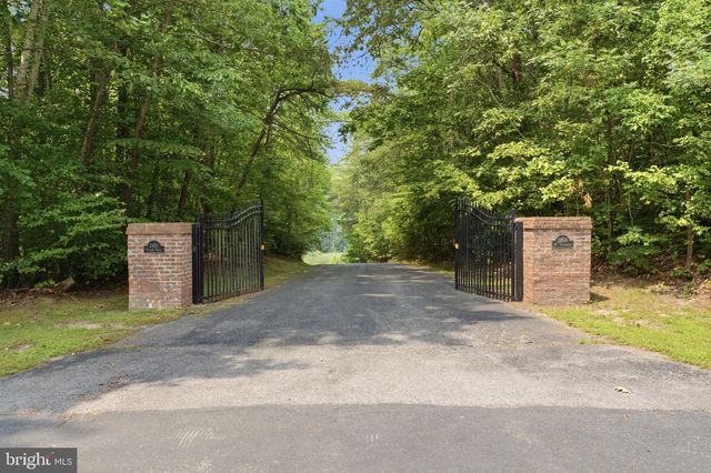 2450 SYMPHONY LN, Huntingtown, MD 20639
