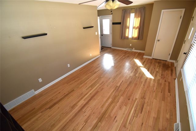 4005 66th Street, Urbandale, IA 50322