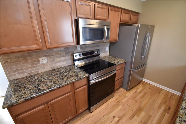 4005 66th Street, Urbandale, IA 50322