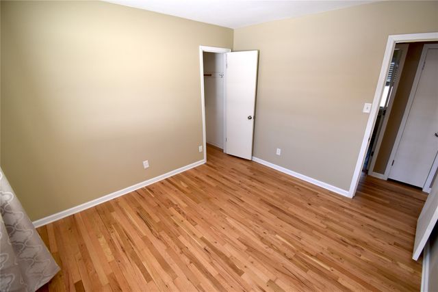 4005 66th Street, Urbandale, IA 50322