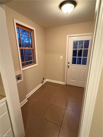 5426 Old Rural Hall Road, Winston-salem, NC 27105