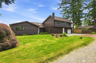 2406 Emerald Drive, Milton, WA 98354