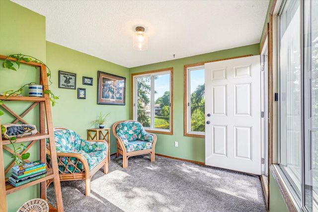 14733 Lower Endicott Way, Apple Valley, MN 55124